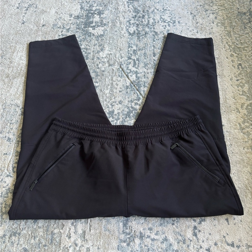 Women’s Black Jogger Pants with Zipper Pockets